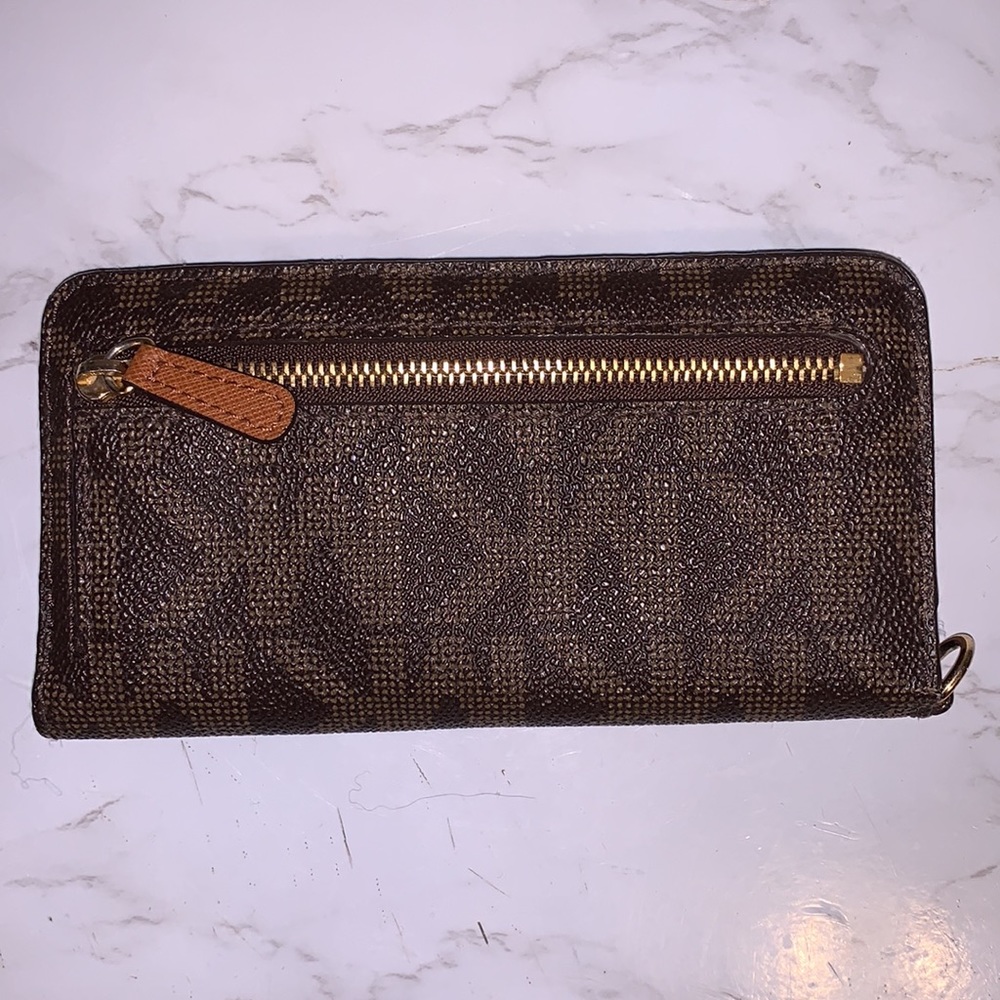 Iphone Wallet/Case - image 4